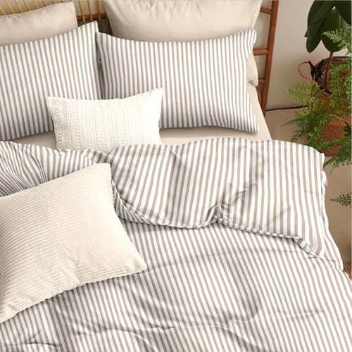 Image of Nayoroom Tan Striped Duvet Cover Queen Size Light Brown Stripe Duvet Cover Dorm Bedding Set 3 Pieces Soft Lightweight Washed Microfiber Farmhouse Bedding Set Gifts for Women Men