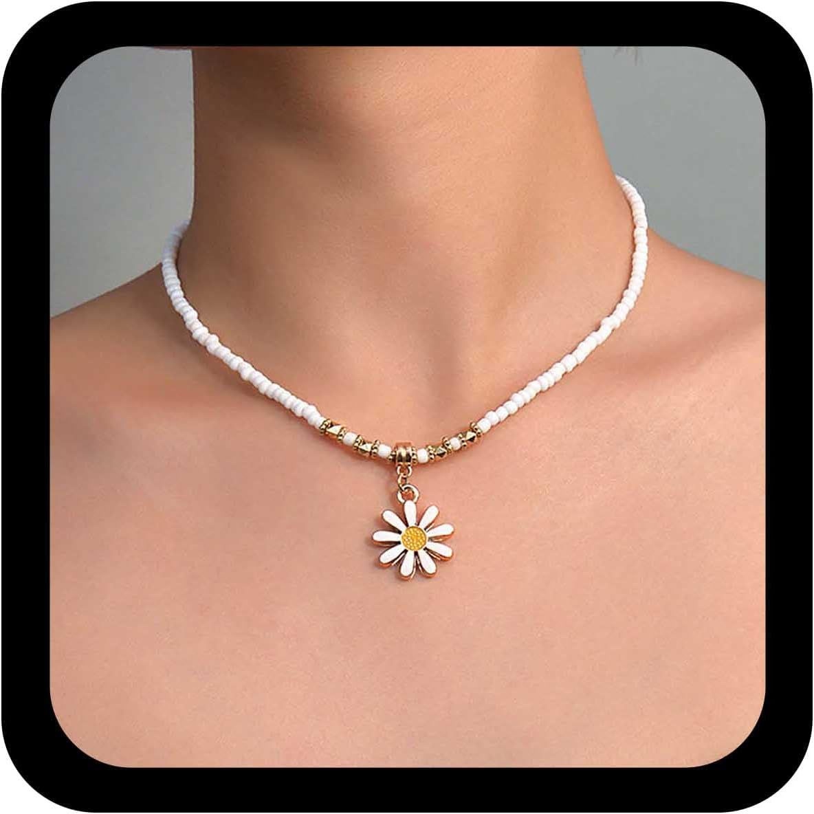 Boho White Rice Bead Necklace Daisy Flower Pendent Necklace Seed Bead Choker Necklace Floral Drop Necklaces Daisy Flower Choker Party Prom Jewelry for woman