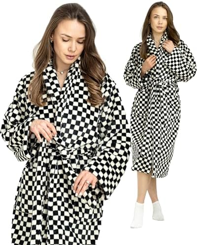 Fleece Robes Women Thick Plush Womens Robe Cozy Ladies Bathrobe Bath Robes Female Long & Soft, Christmas Black & White Robe