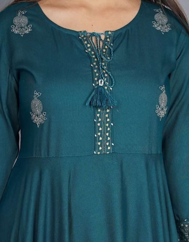 Image of Women's Rayon Golden Flroal Printed Anarkali Kurti