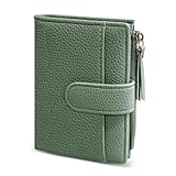 【Matériau PU de qualité supérieure 】Fabriqué en cuir de litchi fin, il vieillit magnifiquement avec le temps, offrant une texture lisse et agréable et une touche d'élégance. Ce matériau est très résistant à l'usure et à la déformation, ce qui lui confère une longue durée de vie. La fermeture éclair lisse et de haute qualité assure une ouverture et une fermeture en douceur, garantissant un accès facile aux objets.