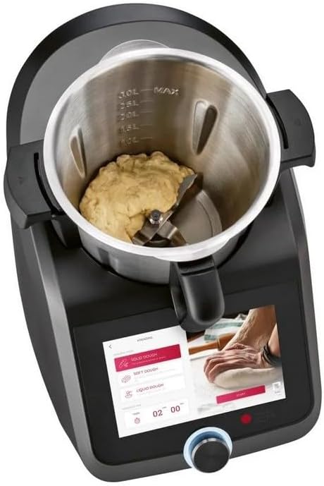 Dough being mixed in Monsieur Cuisine Smart bowl