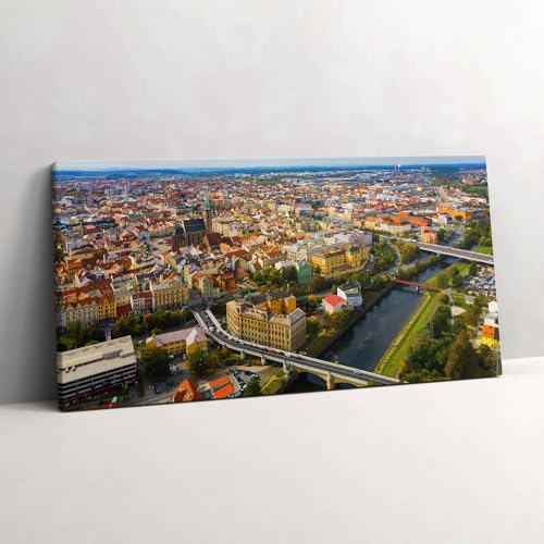Paysage de la ville de Pilsen image sur toile 140x70cm murale d'art tableau photo grand format