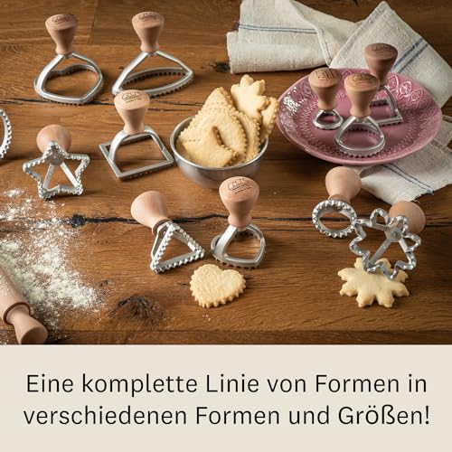 Foto von Marcato Ravioli and Cookie Cutter, Ravioli Maker, Cookie Cutters, Solid Wood and Cast Aluminum, Made in Italy, 80 mm Round Stamp