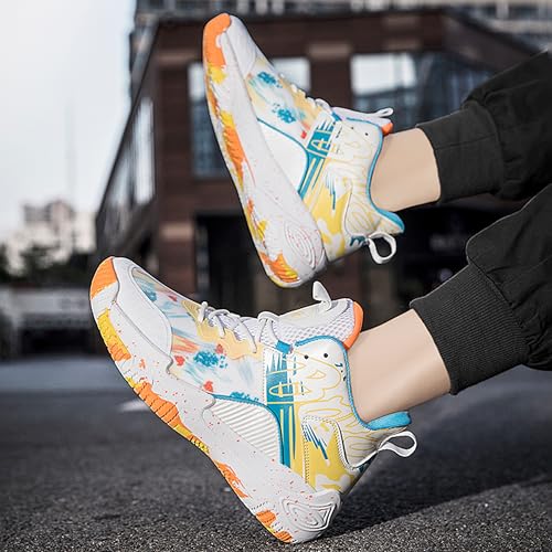 Image of Men's High-Top Basketball Shoes Anti-Slip and Wear-Resistant Soles Running Shoes Graffiti Design Fashionable Sports Shoes