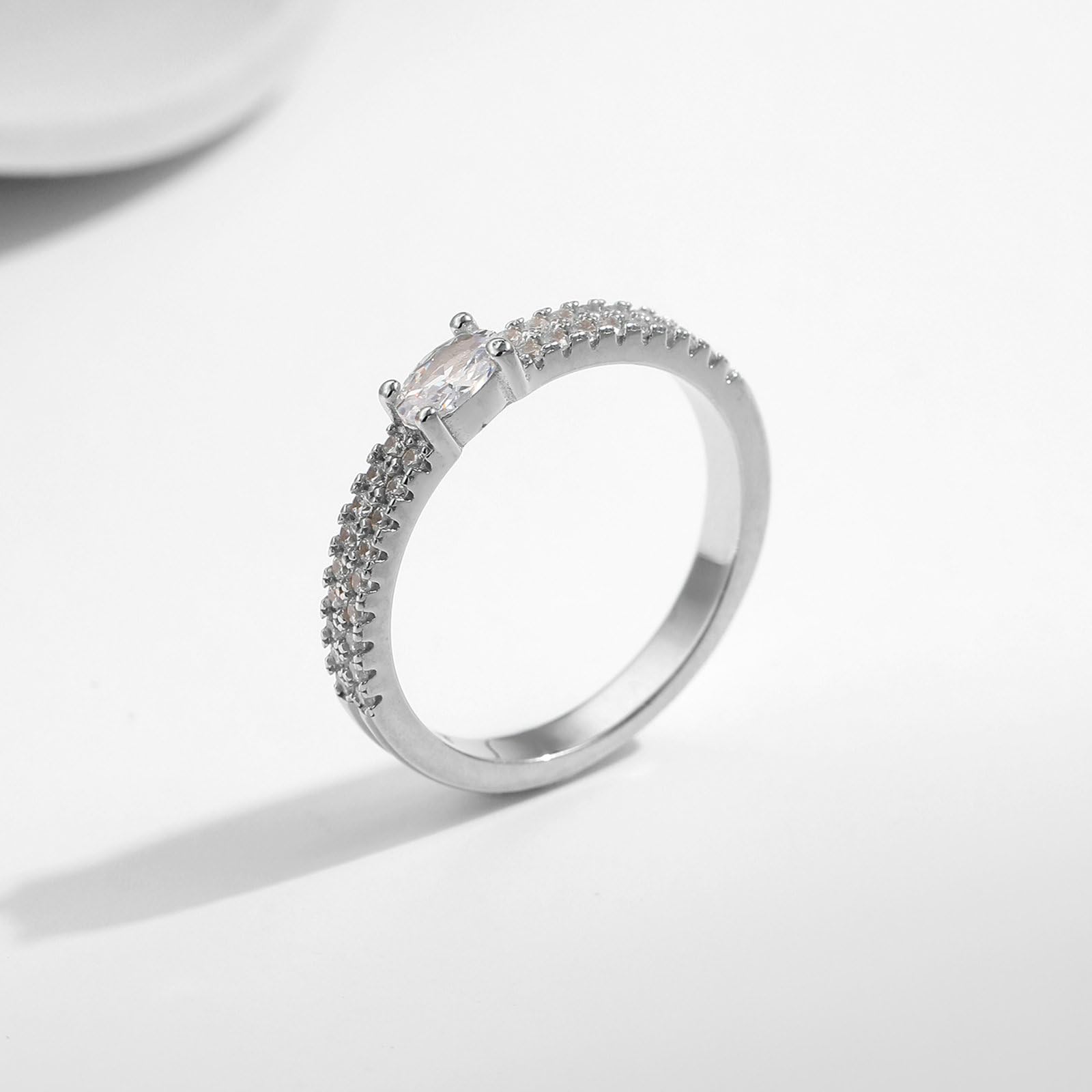 Obrączki ślubne, pierścionek zaręczynowy 18K białe złoto eleganckie dwurzędowe 4 końcówki moissanit owalne obrączki ślubne z białego złota dla mamy, dziewczyny, panny młodej