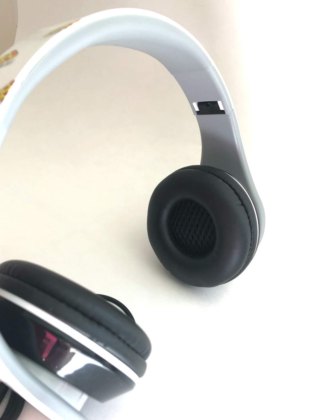 Folding Fatheads Stereo Headphones with 