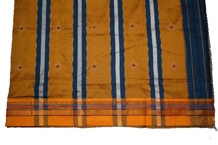 Image of Women Ilkal Cotton Blended Silk Kasuti Embroidery Saree with Traditional Stripe Pallu Unstitched Blouse Pattu