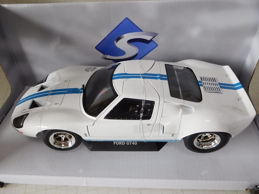 Amazon.co.jp: Solido 1/18 Ford GT40 White : Hobbies
