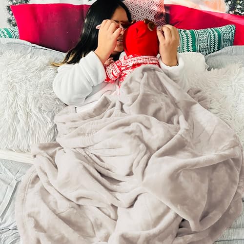 BEDSURE Kuscheldecke Flauschig Decke Fleecedecke - Wohndecke Warm & Weich, Sofadecke Deko XXL, Geschenk für Frauen, Couch Blanket für Valentinstag, Tagesdecke 220x240cm, Beige