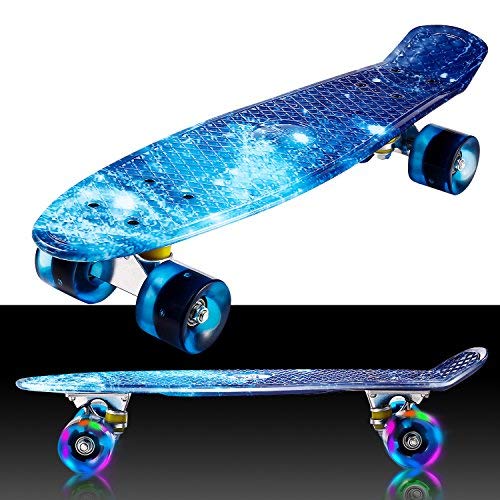 Buyi-World Mini Cruiser - Monopatín con luces LED de 22 pulgadas, para principiantes, jóvenes y adultos, capacidad de carga de hasta 80 kg
