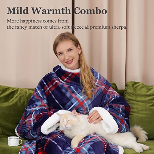 Winthome Kuscheldecke mit Ärmeln Dick, Wolldecke Warm Winter, Sherpa Decke mit Tasche, Fleecedecke Weich Kuschelig, Blanket für Erwachsene Geschenke Sofadecke Heizkosten Sparen(Blau kariert 140x180cm) - Image 4