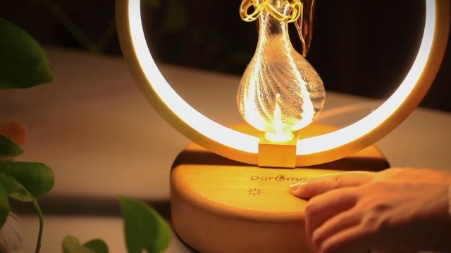Difusor aromático eléctrico DAROMA Angel artesanal vidrio y madera miniatura 7