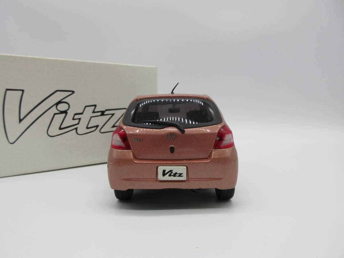 「非売品」 トヨタ ヴィッツダイキャスト製カラーサンプル ミニカー 2台セット 非売品」 トヨタ ヴィッツダイキャスト製カラーサンプル ミニカー 2台