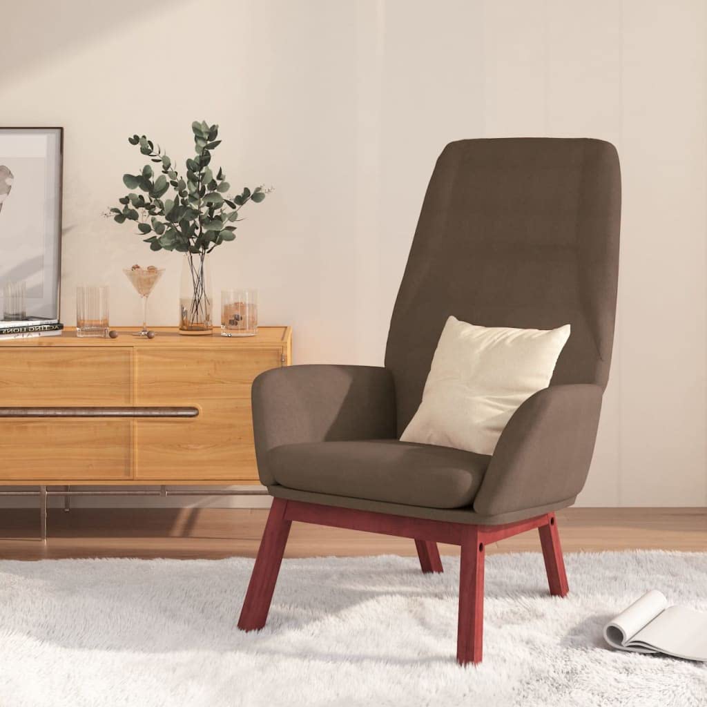 Cómoda silla de relax de color topo de tela transpirable y duradera, ideal para comedor y ocio con estructura metálica estable y patas de madera de goma