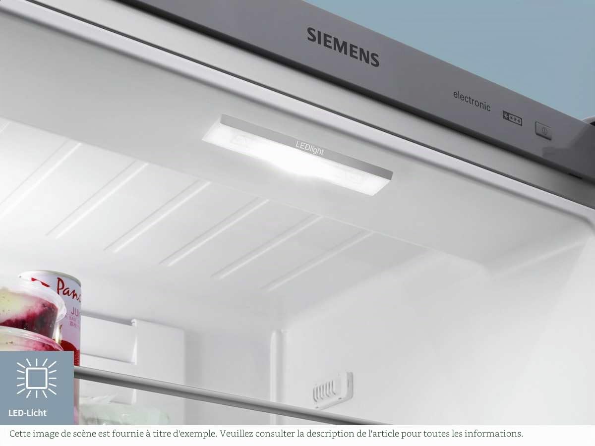 Siemens KG36VVL32 iQ300 Réfrigérateur-congélateur Efficacité énergétique A++ 186 cm de hauteur Consommation de 227 kWh/an Capacité du réfrigérateur : 215 l Capacité du congélateur : 94 l Aspect métal CrisperBox Régulateur d’humidité