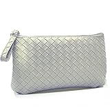 【PU Leder & weiches Material】Die Schminktasche sind aus luxuriösem hochwertigem wasserdichtem PU-Leder gefertigt. Sie sind weich und langlebig, kratzfest und hat Glanz. Die kleine Schminktasche ist leicht zu reinigen, nur mit einem feuchten Tuch abwischen.