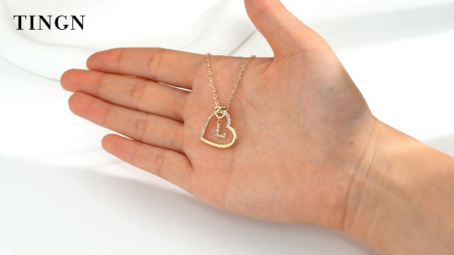 Collier Initial Cœur Plaqué Or 14K Pendentif Lettre pour Femmes et