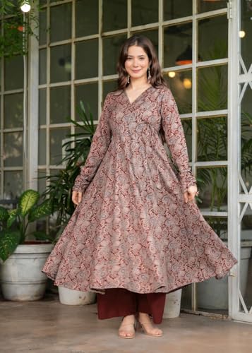 Image of Floral Foil Printed Cotton Anarkali Kurta With Palazzo Set V-Neck, Full Sleeve
