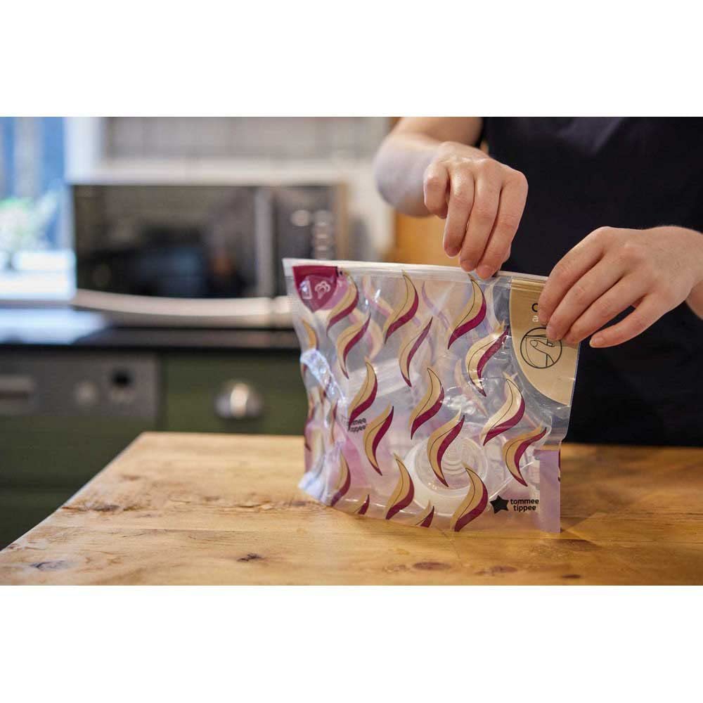 Tommee Tippee Travel and Microwave Steriliser Bags for Baby Bottles and Accessories, Reusable, Lightweight and Compact, Ideal for Days Out, Pack of 5