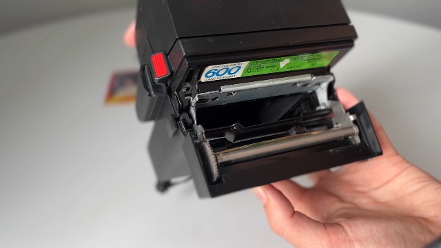 Polaroid 600Land Camera (640) : Amazon.ca: Electronics