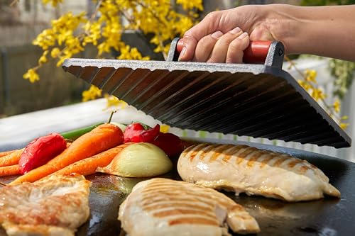 Image of Cuisinart XL Cast Iron Grill Press, 10 inch x 10 inch Heavy-Duty Nonstick Smash Burger Steak Press with Wooden Handle, Perfect Grill Accessory Ideal for Grilling, Paninis, and BBQs