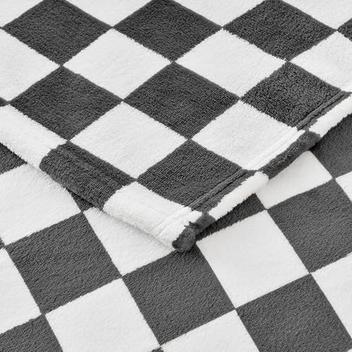 Couverture à carreaux et flanelle léopard pour vos soirées cocooning