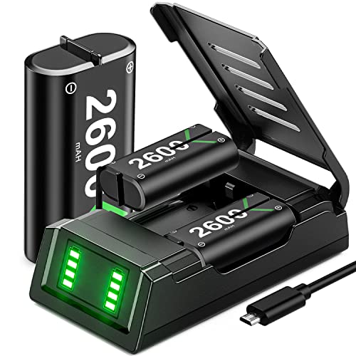 【2,5 H doppia batteria ricarica veloce】 Ti fa un grande favore in caso di emergenza. La stazione di ricarica VOYEE compatibile con la batteria xbox serie x controller può caricare 2 batterie contemporaneamente a piena velocità entro 2,5 ore (Consiglia l'uscita adattatore 5V/1A), mentre la ricarica con altri caricabatterie richiederà 4-5h.