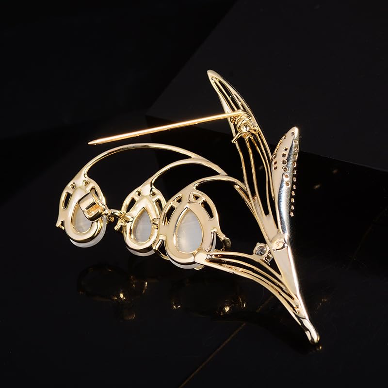 Image of 14K Gold-Plated Flower Brooch Pins Crystal Rhinestone Flower Brooch Pin Accessories Christmas Birthday Gift for Women