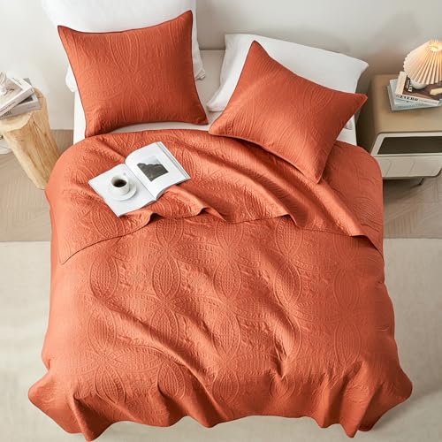akkialla Twin Quilt Bedding Set,Burnt Orange Ultrasonic Quilt Set,Lightweight Soft Bedspread Coverlet,Modern Style Coin Pattern Bed Cover for All Seasons,2 Piece(1 Quilt,1 Pillow Sham)