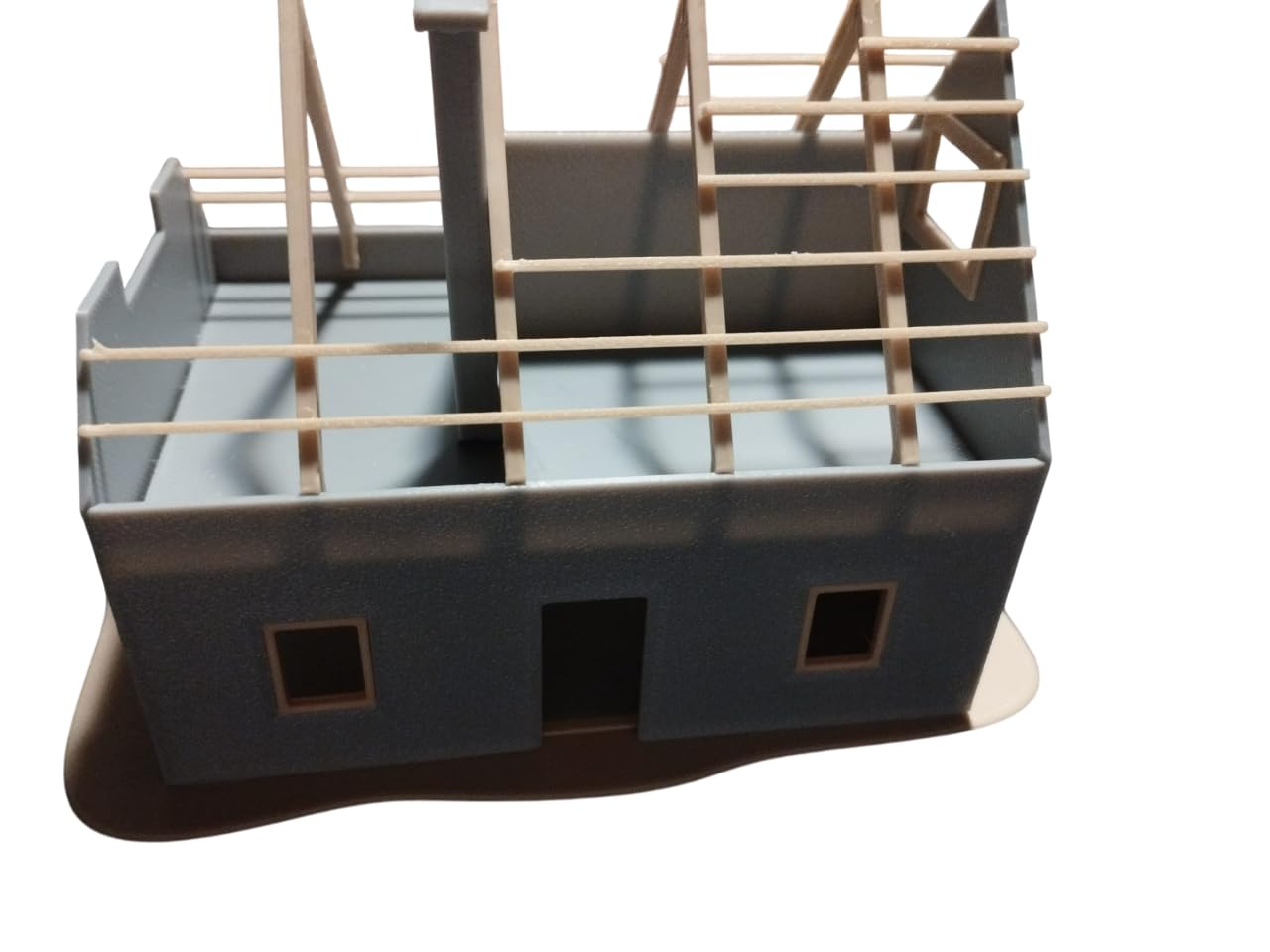 Grande Maquette Maison en Construction - Échelle O 1:43.5 - Charpente Bois Apparente - Scène de Chantier Premium - Multi-Matériaux - Fabriqué en Alsace