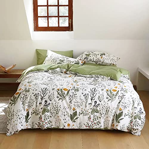 Image of KAREVER Botanical Comforter Set King White and Sage Green Floral Plant Bedding Set Women Reversible Blanket 3 PCs Girls Breathable White Floral Bed Comforter Set