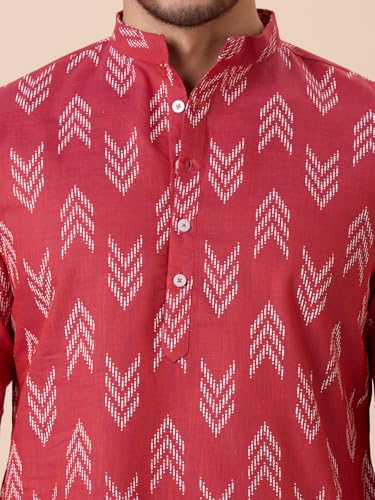 Image of Studio Shringaar Men's Cotton Blend Relaxed Fit Ikat Printed Knee Length Kurta