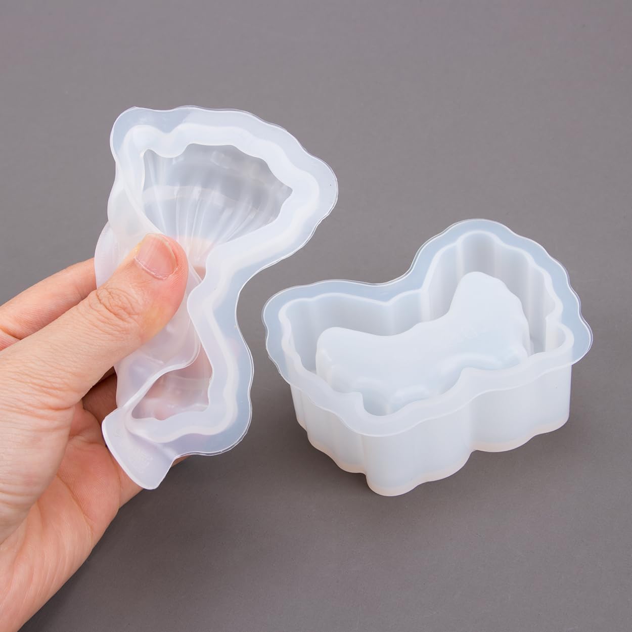 KOOBOOK 1Set Creative DIY Bow Jar Resin Mold with Lid Butterfly Storage Moulds for Epoxy Resin Casting Versatile Storage Box Mold for Aromatherapy Candle Making and Jewelry Organization image 5
