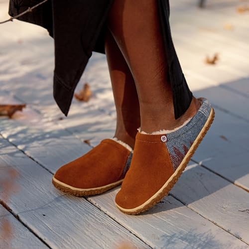 Minnetonka Tahoe – Indoor/Outdoor Slippers for Women with Hard Sole Design and Slip On Clog Silhouette3