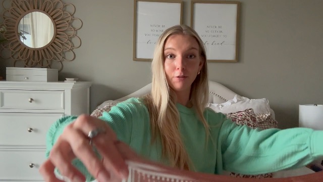 Amber Rieff Watch the latest from April Rieff on Amazon Live