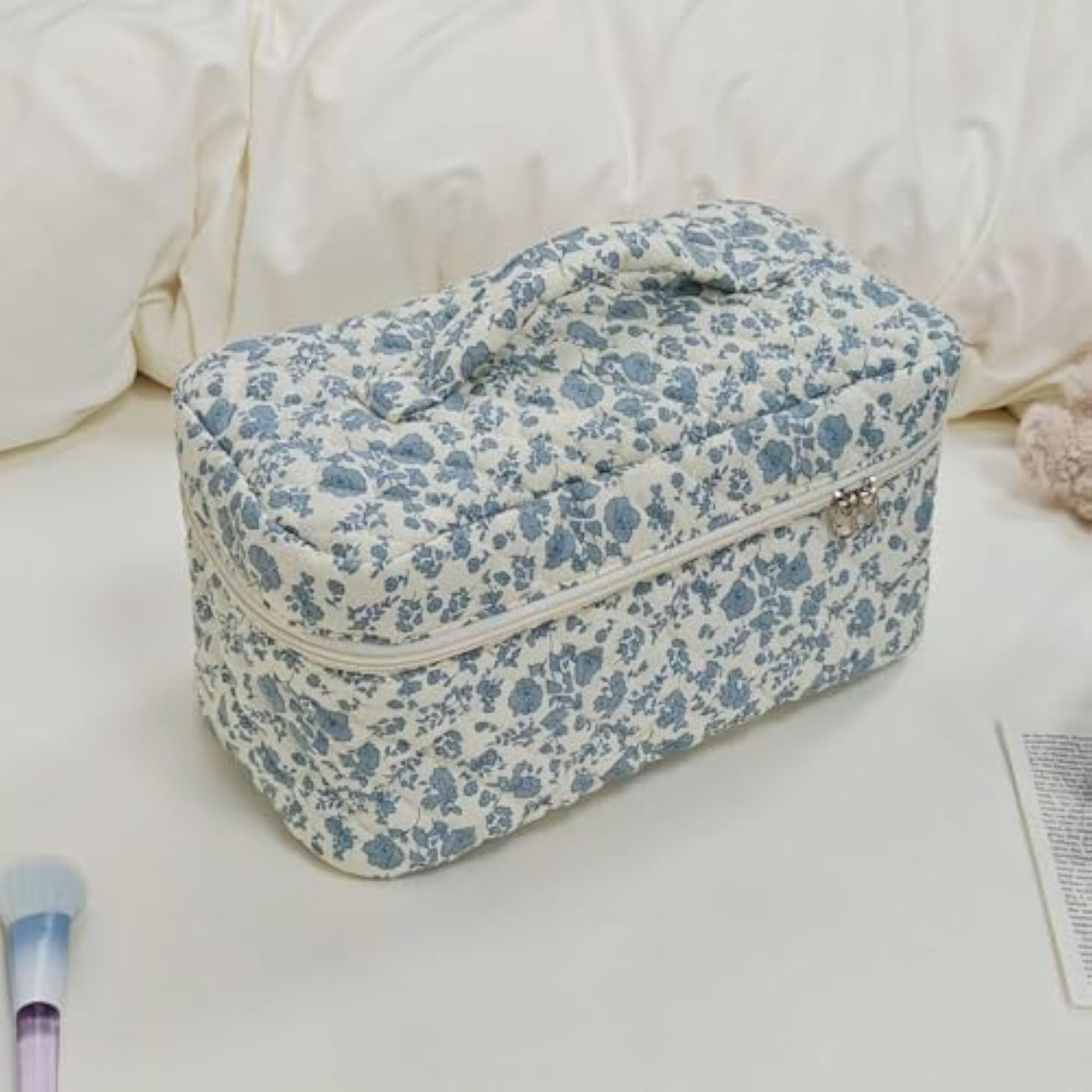 Women's Large Capacity Floral Makeup Pouch with Compartments