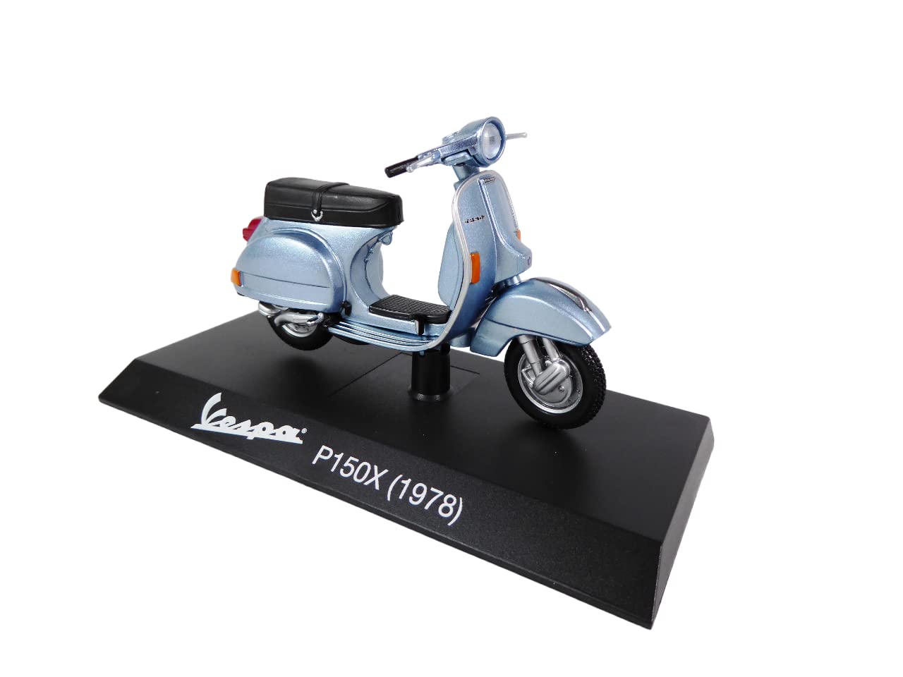 OPO 10 - Collectible miniature scooter 1/18 compatible with Vespa P150X (1978) - VES112