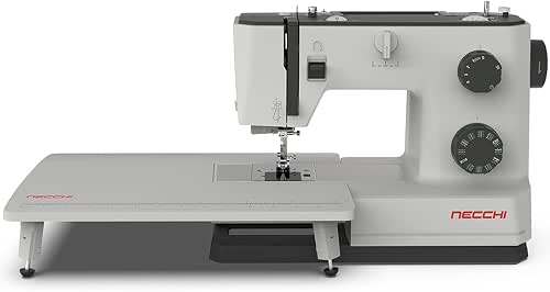 Necchi Q132A Machine à coudre, intérieur en aluminium moulé sous