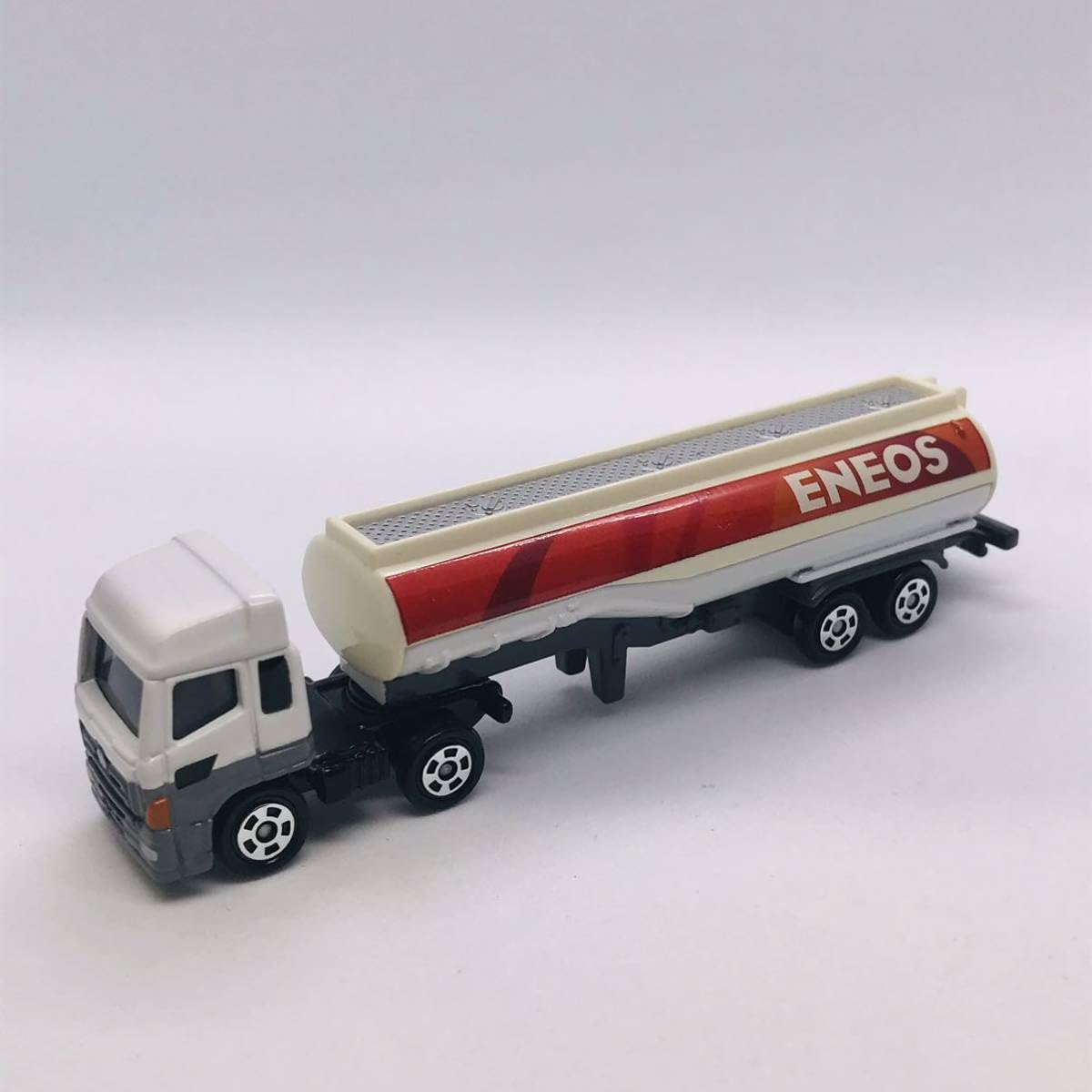 トミカトイザらスオリジナルタンクローリーENEOS