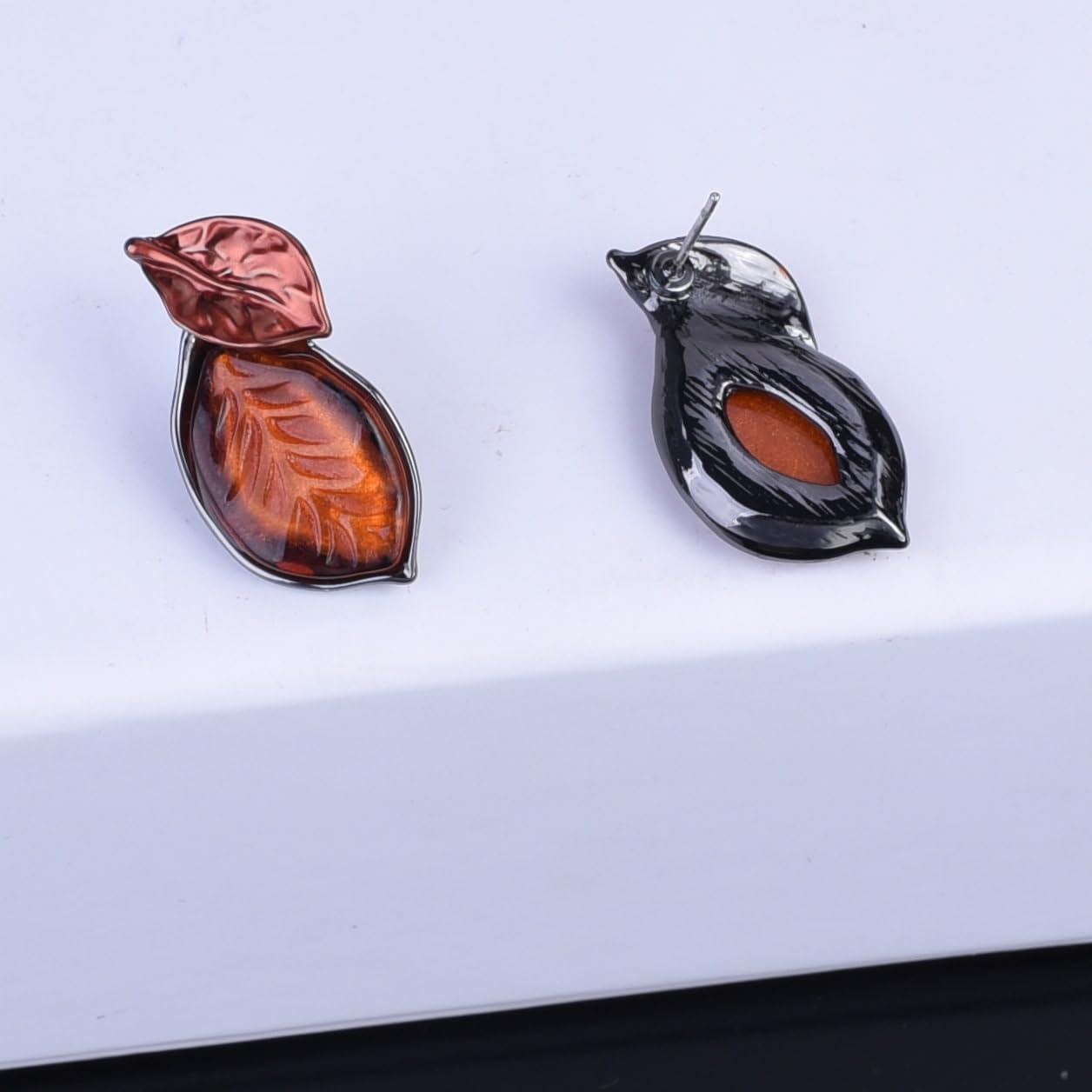 Vintage Statement Necklace and Earrings Set Flower Leaf Pendants Bib Necklaces Fashion Chunky Jewelry for Women Bride