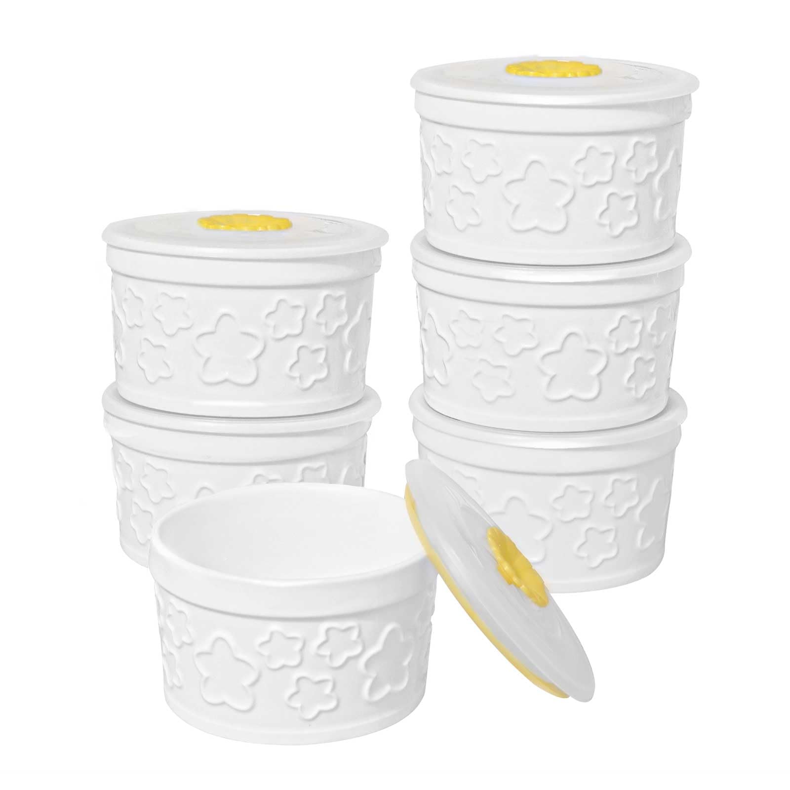 TAOCIGOU 8 oz Ramekins Oven Safe with Lids, Porcelain Creme Brulee Souffle Ramekins with Covers, White Ceramic Pudding Custard Dishes for Baking Set of 6 (Star)