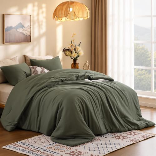 Image of ROSGONIA Full Size Comforter Set, Olive Dark Green, 3pcs Soft Bedding Quilt