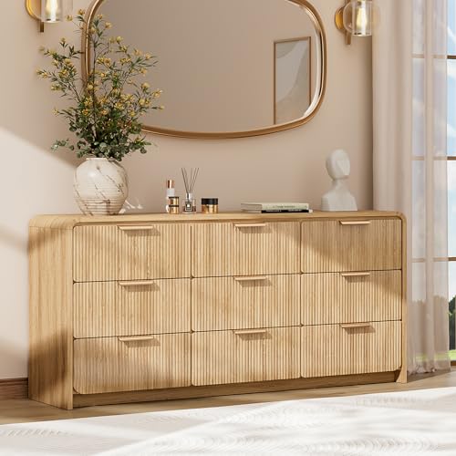 HOTALLOY Fluted 9 Drawer Dresser for Bedroom, 57" Wide Chest of Drawers, Curved Profile Design, Wooden Dresser TV Stand for Living Room, Hallway, Natural Oak