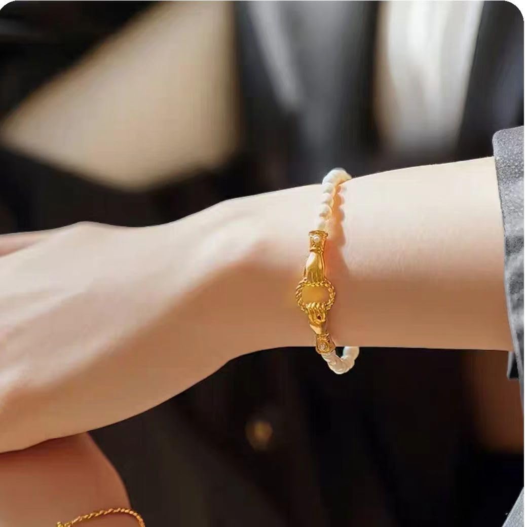 ZFAIRY A perfect Valentine's Day gift for your beloved - a golden freshwater pearl exquisite bracelet. A white Baroque-style embrace love hand-holding pearl bracelet. Bridesmaid wedding jewelry