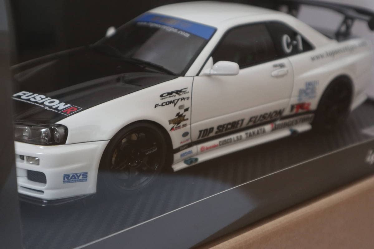 イグニッションモデル　TOP SECRET GT-R  ホワイト イグニッションモデル 1/18 TOP SECRET 34GT-R (BNR34) ホワイト
