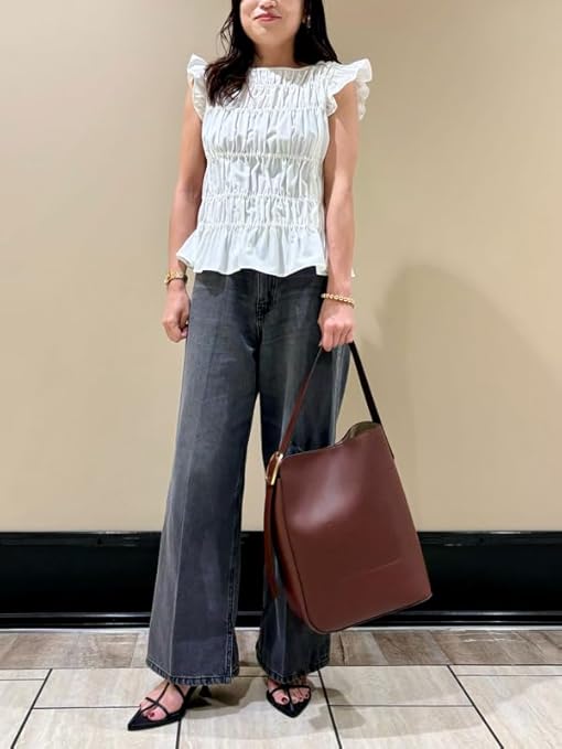Mila Owen - ミラオーウェン　ラッフルシャーリングギャザートップス 2024ss ミラオーウェン ラッフルシャーリングギャザートップス