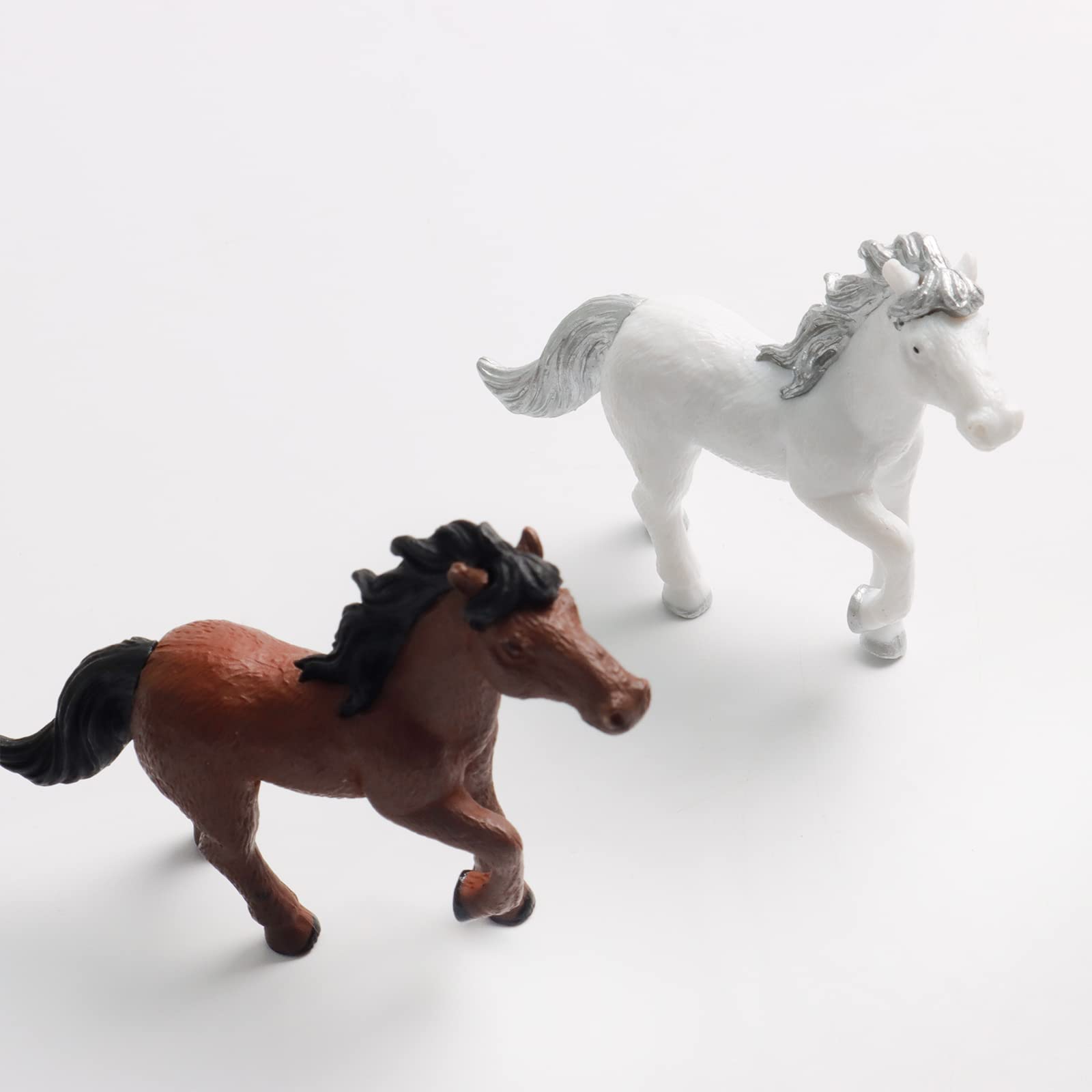 Amazon.co.jp: 9ピース ミニ馬フィギュア 樹脂馬モデル リアルな