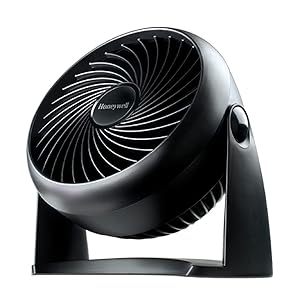 Honeywell HT900E TurboForce Ventilador Potente, Refrigeración de Funcionamiento Silencioso, Inclinación Variable de 90°, 3 Ajustes de Velocidad, Anclaje en la Pared, Ventilador de Mesa