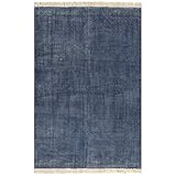 La alfombra está pintada y lavada a mano de forma experta y artesana para darle un look vintage.Tenga en cuenta: Se pueden encontrar pequeñas diferencias entre cada pieza debido a que el producto está hecho a mano.